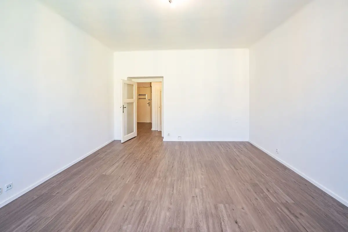 Prodej bytu 1+kk 33 m², K louži · Vršovice