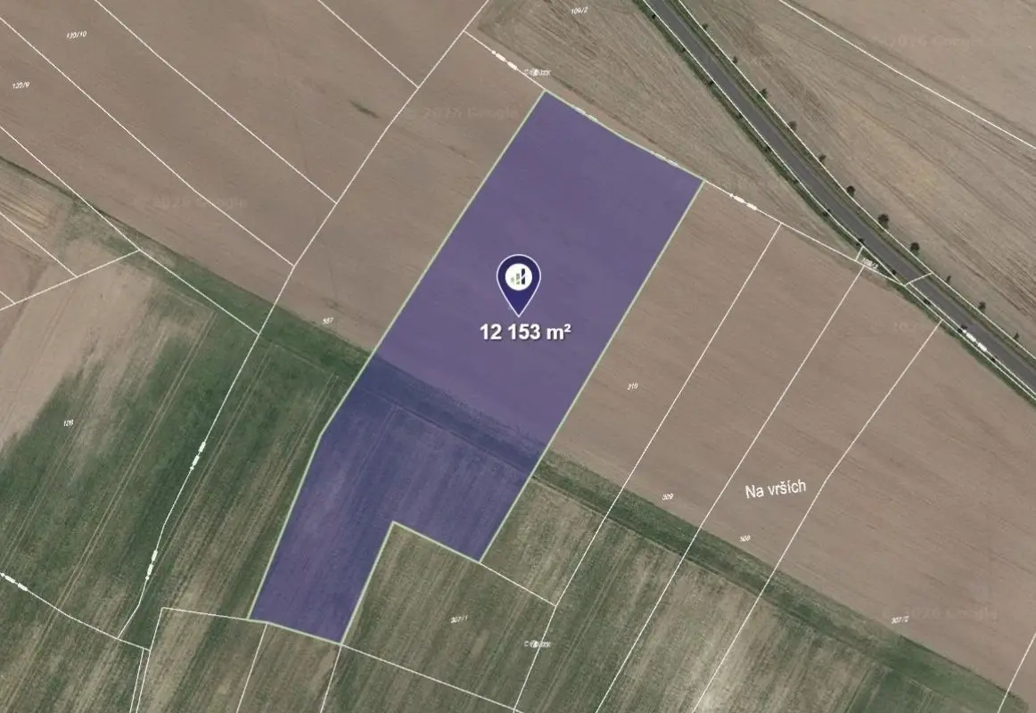 Prodej pozemku 4652 m², Hlavečník