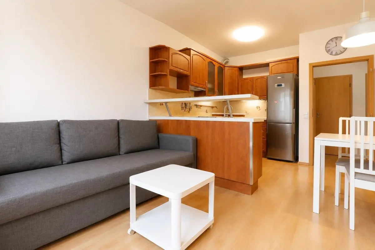 Pronájem bytu 2+kk 43 m², Vladycká · Hostivař