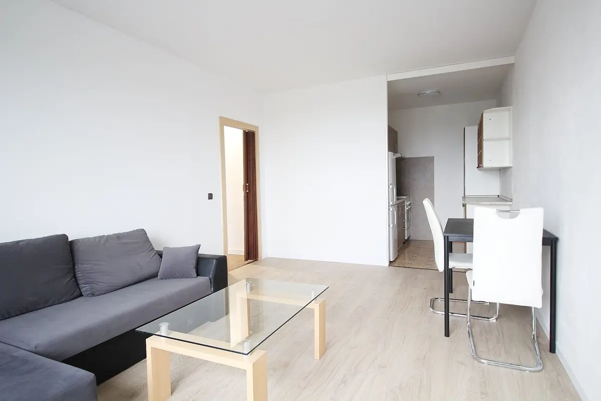 Pronájem bytu 2+kk 42 m², sídl. U Cukrovaru · Lobeč · Kralupy nad Vltavou