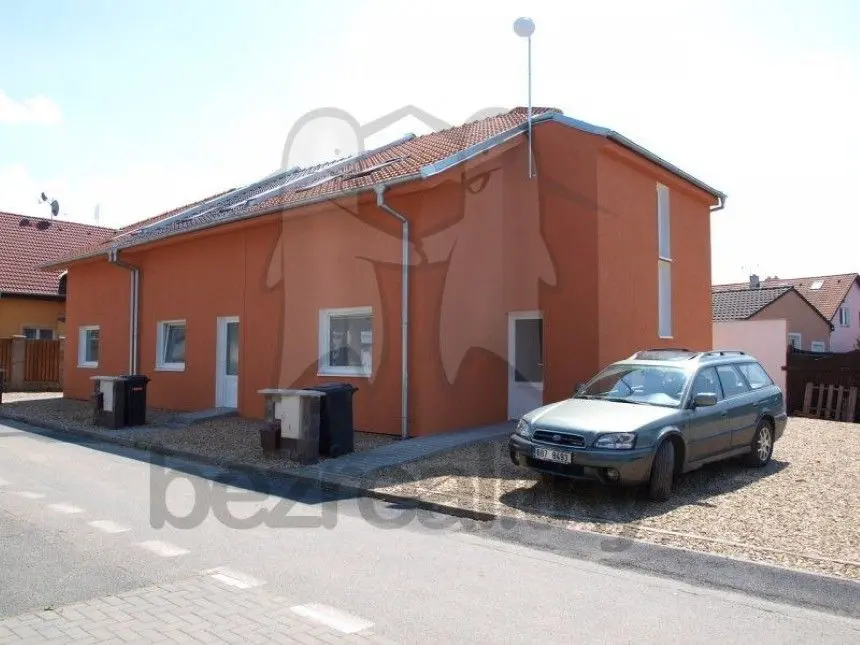 Pronájem bytu 1+kk 24 m², Ořechová · Rebešovice