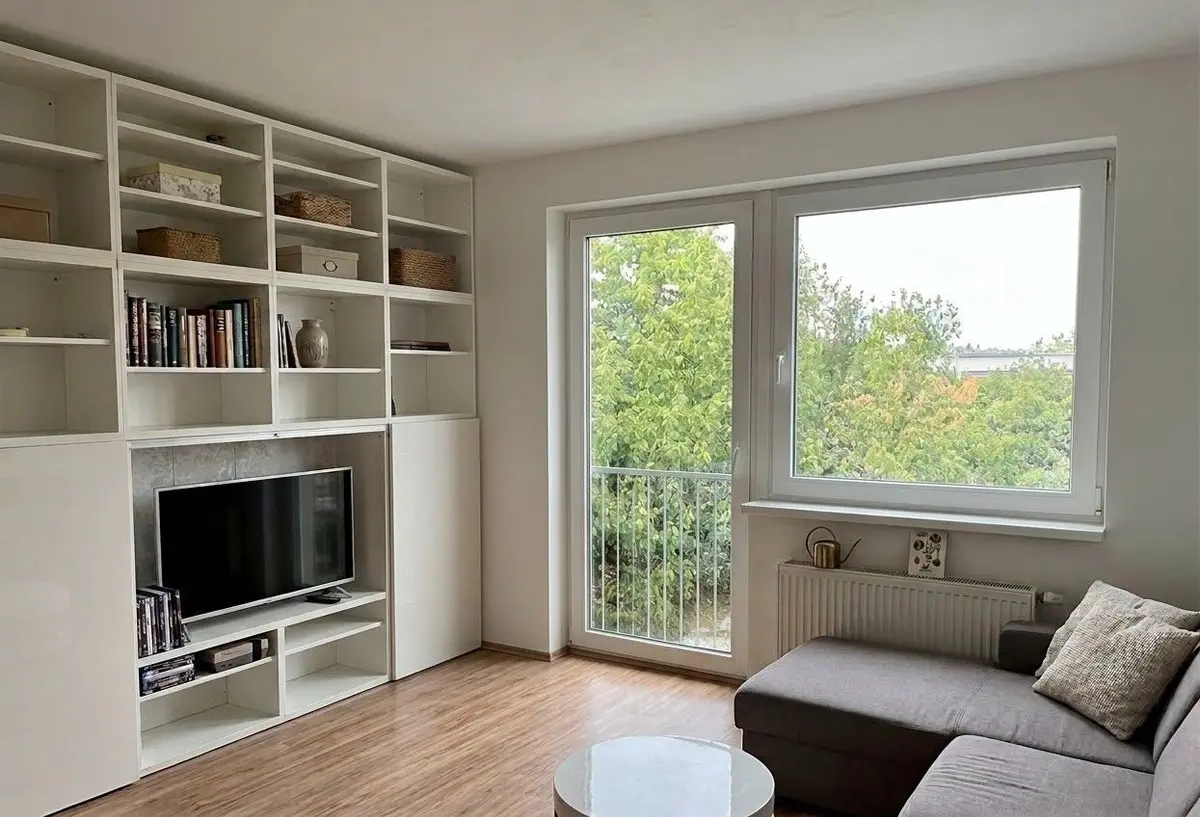 Prodej bytu 2+kk 49 m², Za Devítkou · Jinočany