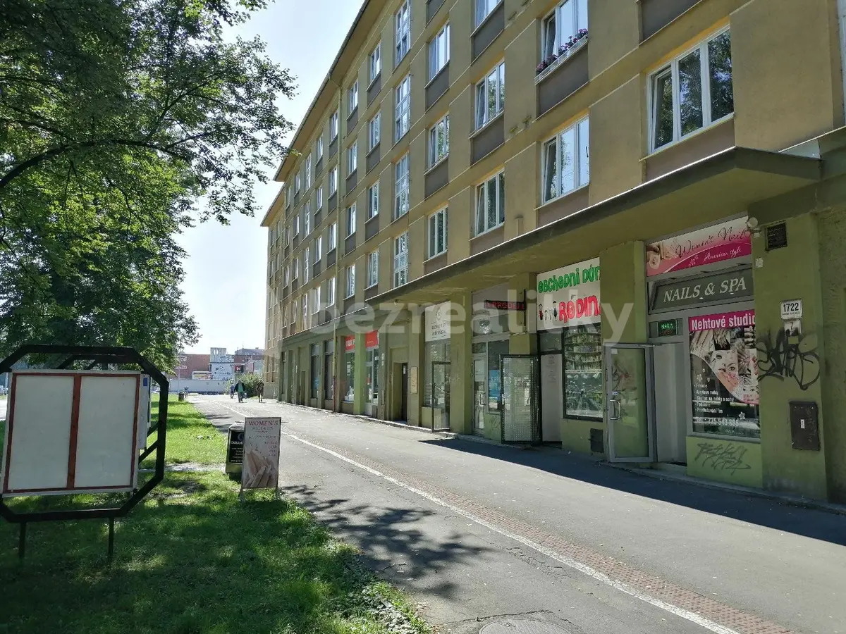 Pronájem komerčního prostoru 35 m², tř. Osvobození · Karviná-město · Karviná