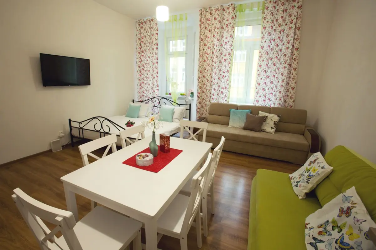 Pronájem bytu 1+1 54 m², Ruská · Teplice