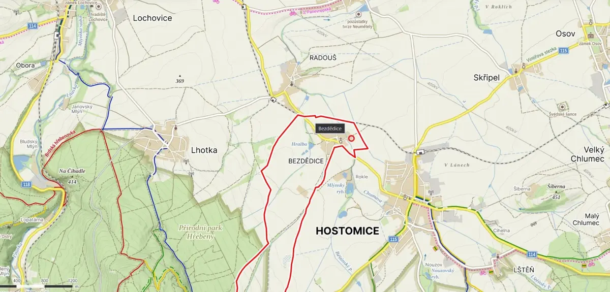Prodej pozemku 1582 m², Bezdědice u Hostomic · Hostomice