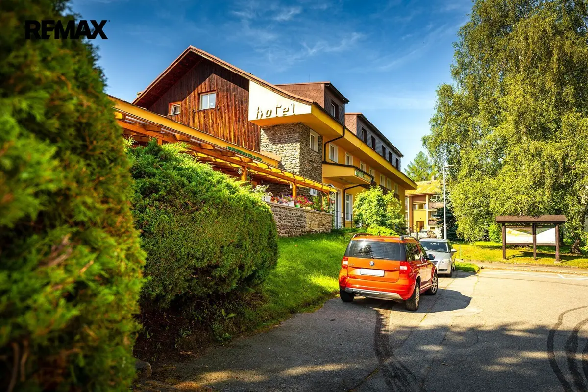 Prodej komerčního prostoru 1600 m², Zdíkov · okres Prachatice