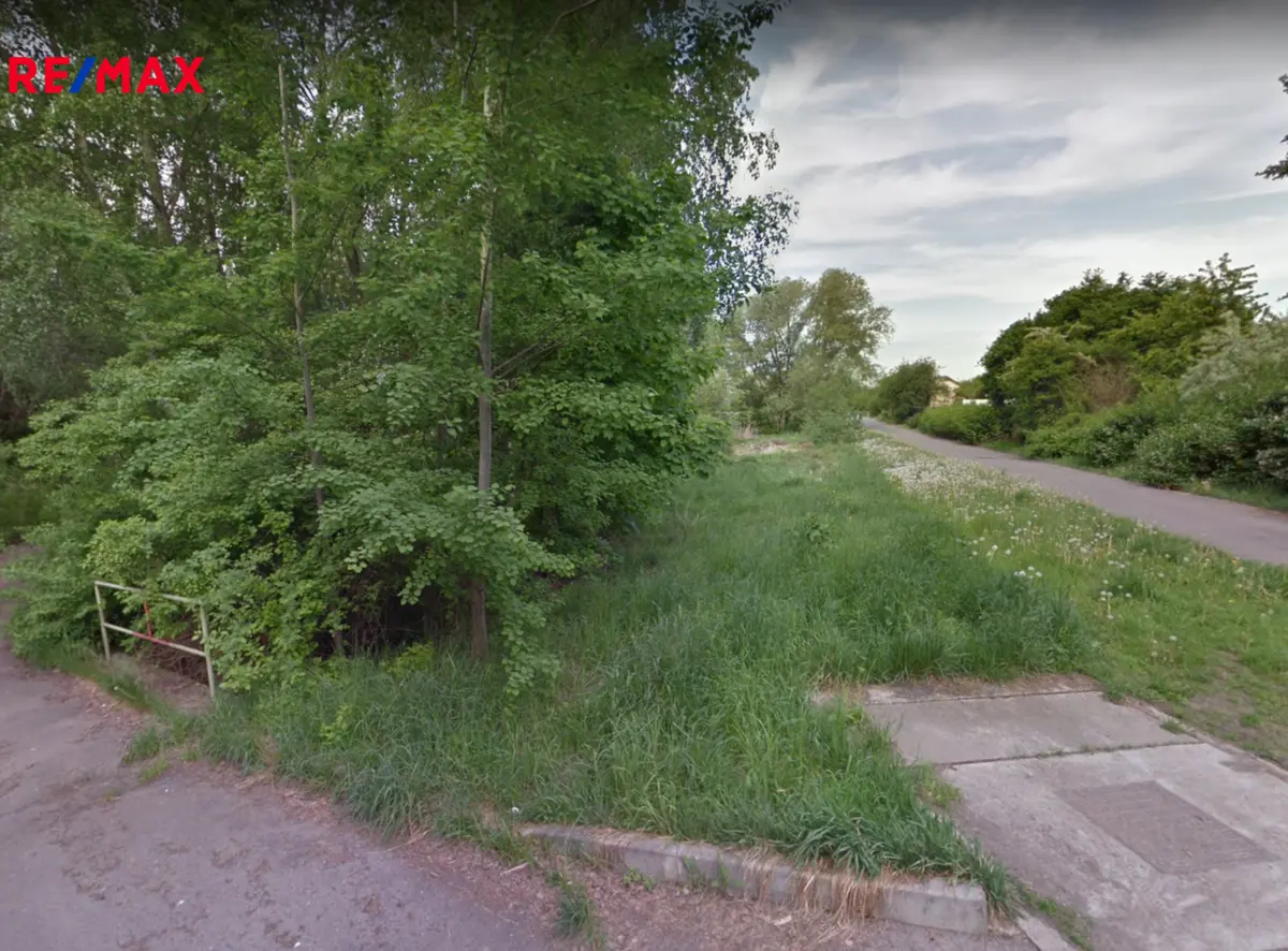 Prodej pozemku 2338 m², Praha 9 · okres Hlavní město Praha