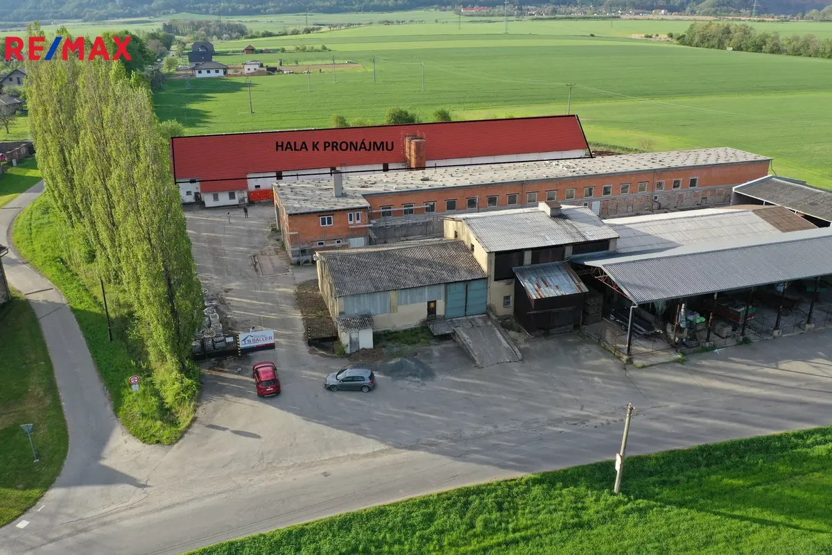 Pronájem komerčního prostoru 878 m², Hranice – část obce Hranice I-Město
