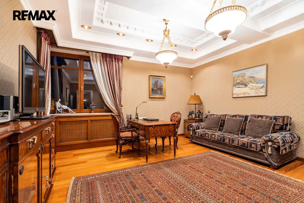 Prodej bytu 5+1 253 m², U Imperiálu · Karlovy Vary