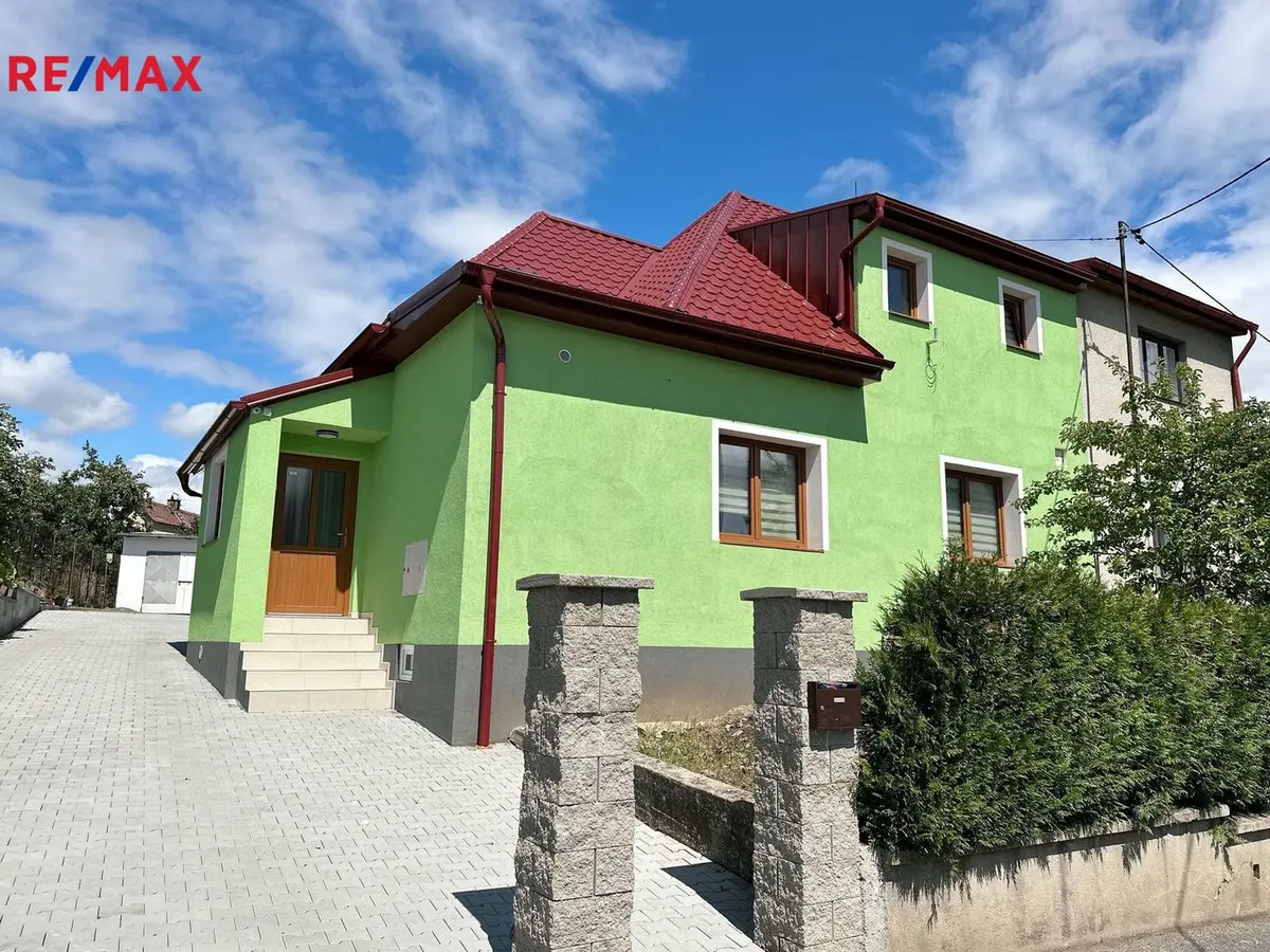 Prodej domu 200 m², Stadtrodská · Tachov