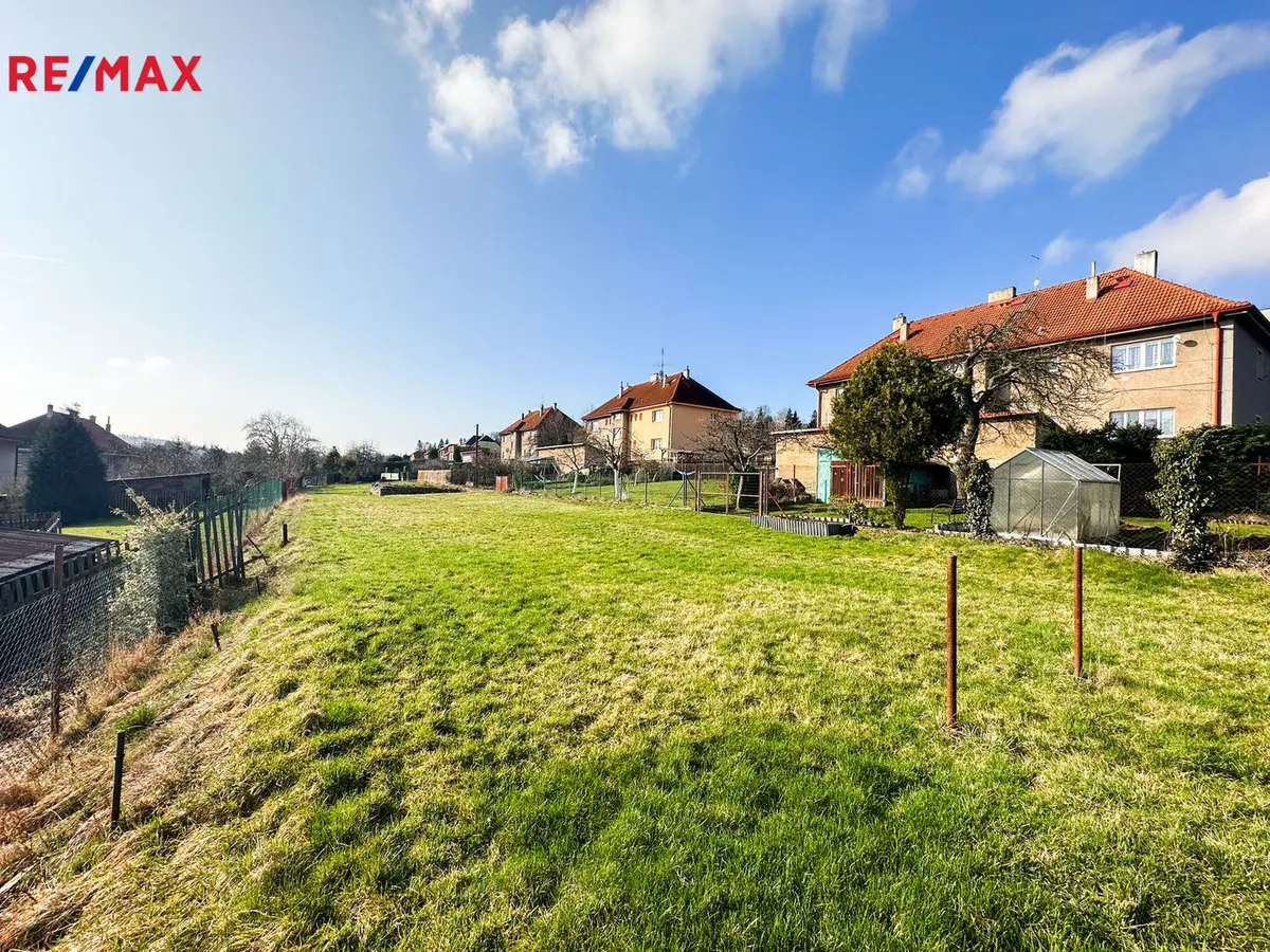 Prodej pozemku 1352 m², Příbram · okres Příbram