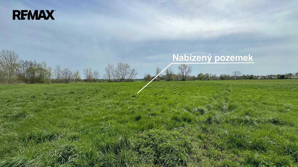 Prodej pozemku 4547 m², Olomouc – část obce Chomoutov