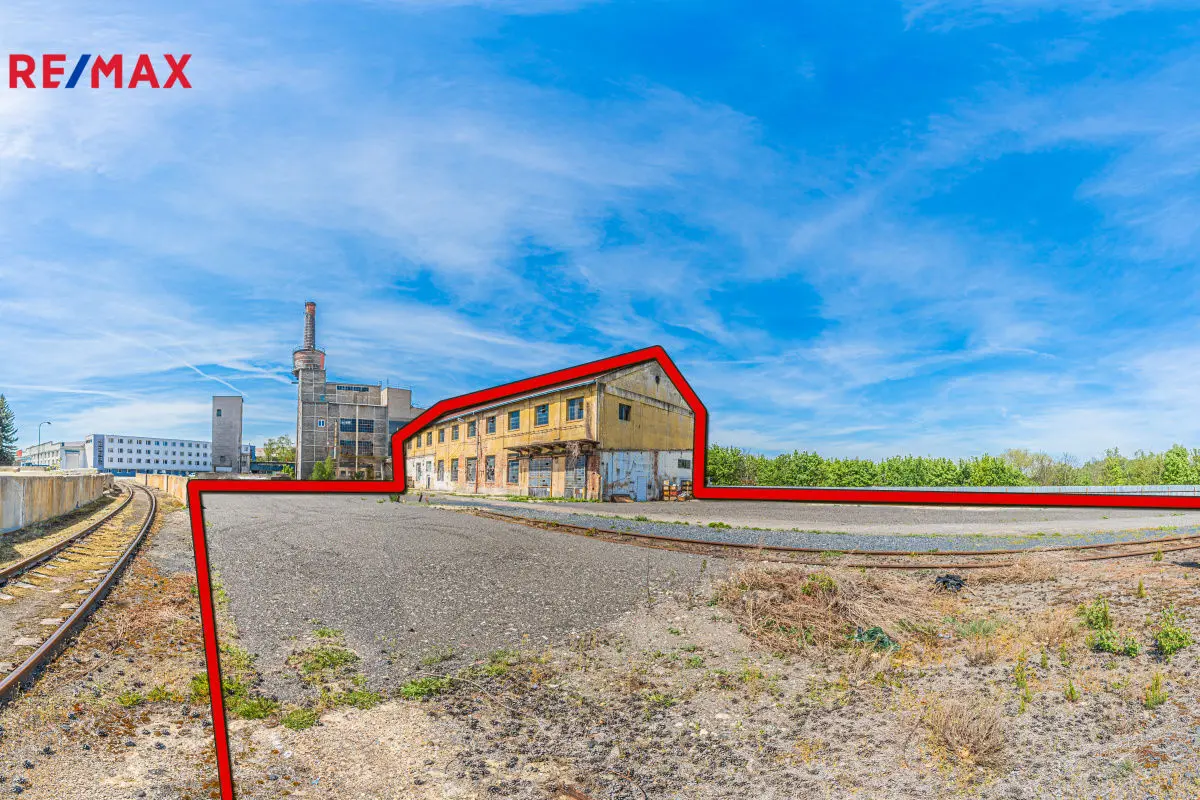 Pronájem komerčního prostoru 2000 m², Netovická · Slaný