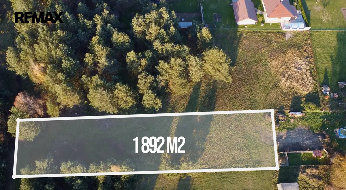 Prodej pozemku 1892 m², Bělušice · okres Kolín