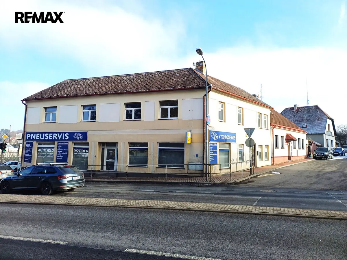 Pronájem komerčního prostoru 100 m², Nádražní · Pelhřimov