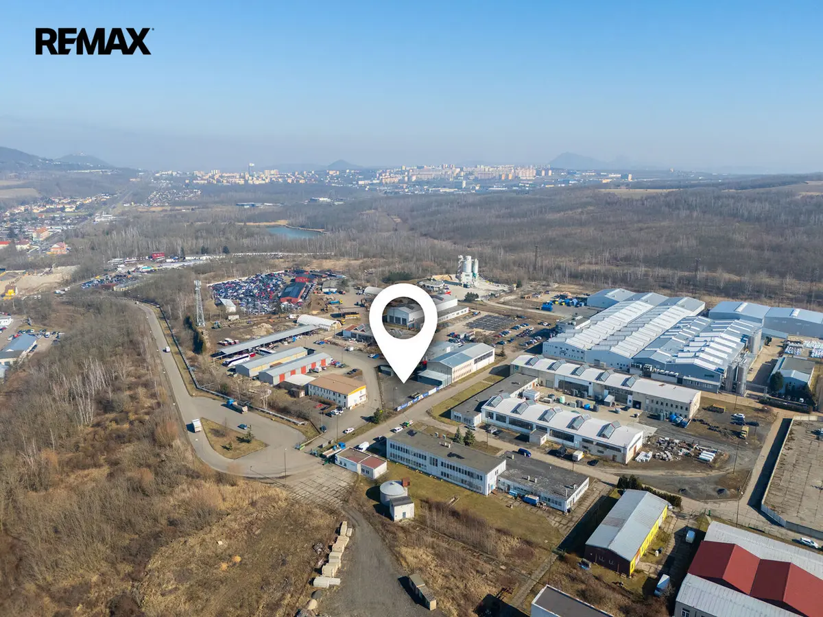 Pronájem komerčního prostoru 1349 m², Most – část obce Čepirohy