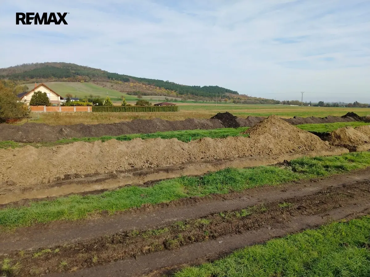 Prodej pozemku 521 m², Vršovice – část obce Vršovice u Loun