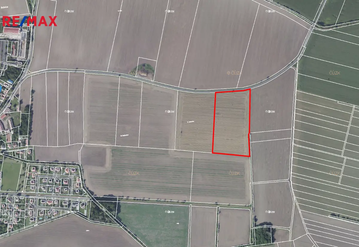 Prodej pozemku 34185 m², Bobnice · okres Nymburk