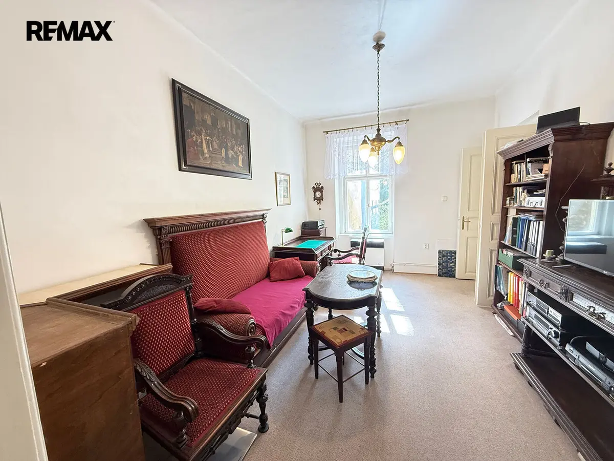Prodej bytu 3+1 84 m², Husitská · Žižkov