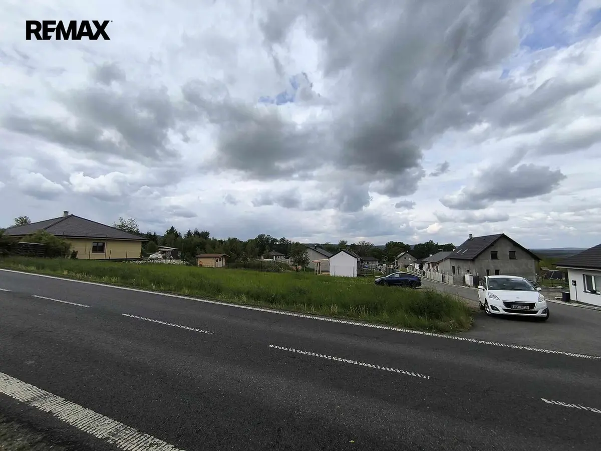 Prodej pozemku 1262 m², Zavidov · okres Rakovník
