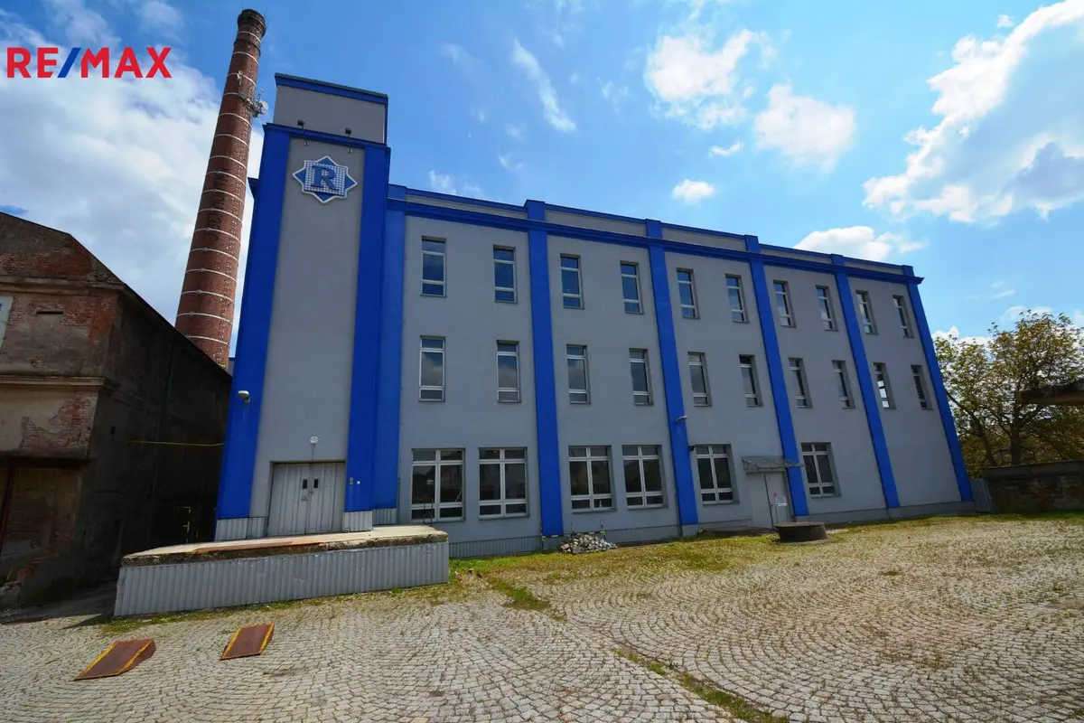 Pronájem komerčního prostoru 1422 m², Sehnoutkova · Černožice nad Labem · Černožice