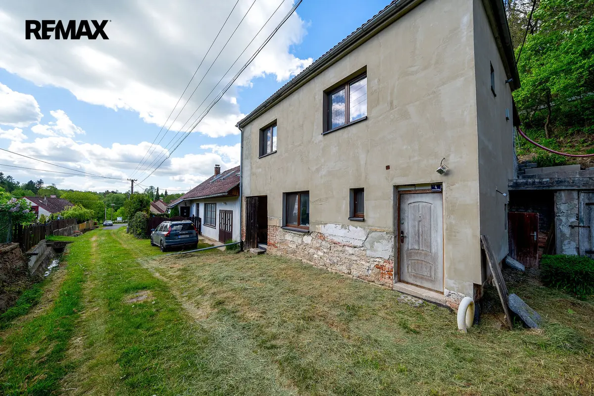 Prodej domu 94 m², Kácov – část obce Račíněves