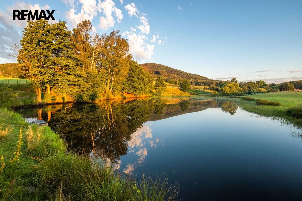 Prodej pozemku 210855 m², Jablonné v Podještědí – část obce Heřmanice v Podještědí