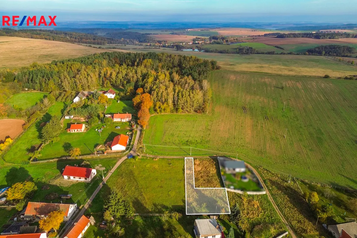 Prodej pozemku 783 m², Chomle · okres Rokycany