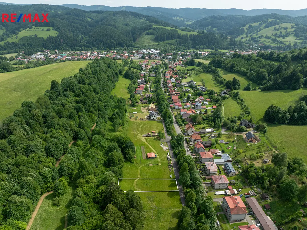 Prodej pozemku 1143 m², Nový Hrozenkov · okres Vsetín