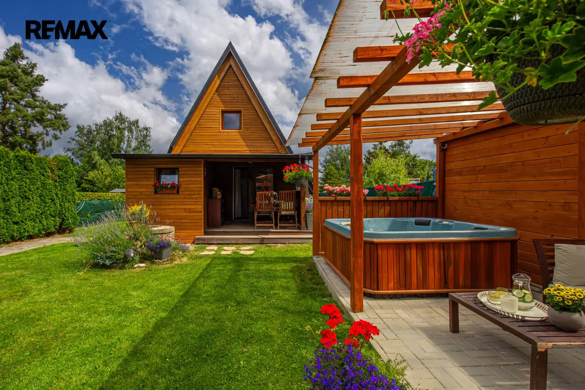 Prodej chaty / chalupy 72 m², Družec · okres Kladno