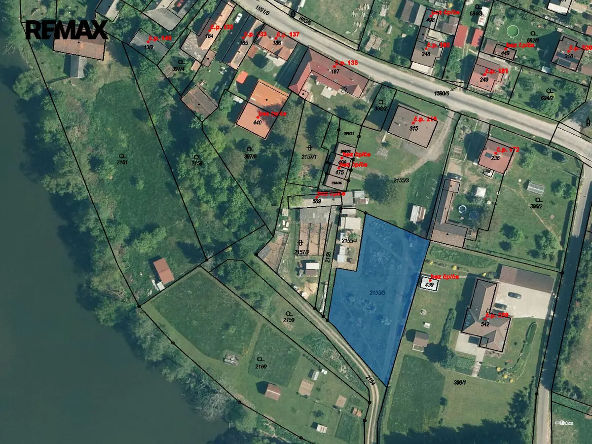 Prodej pozemku 1492 m², Lnáře · okres Strakonice