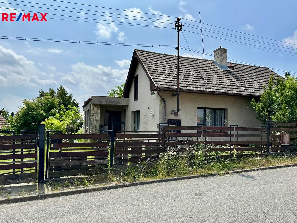 Prodej domu 220 m², Školská · Kosoř