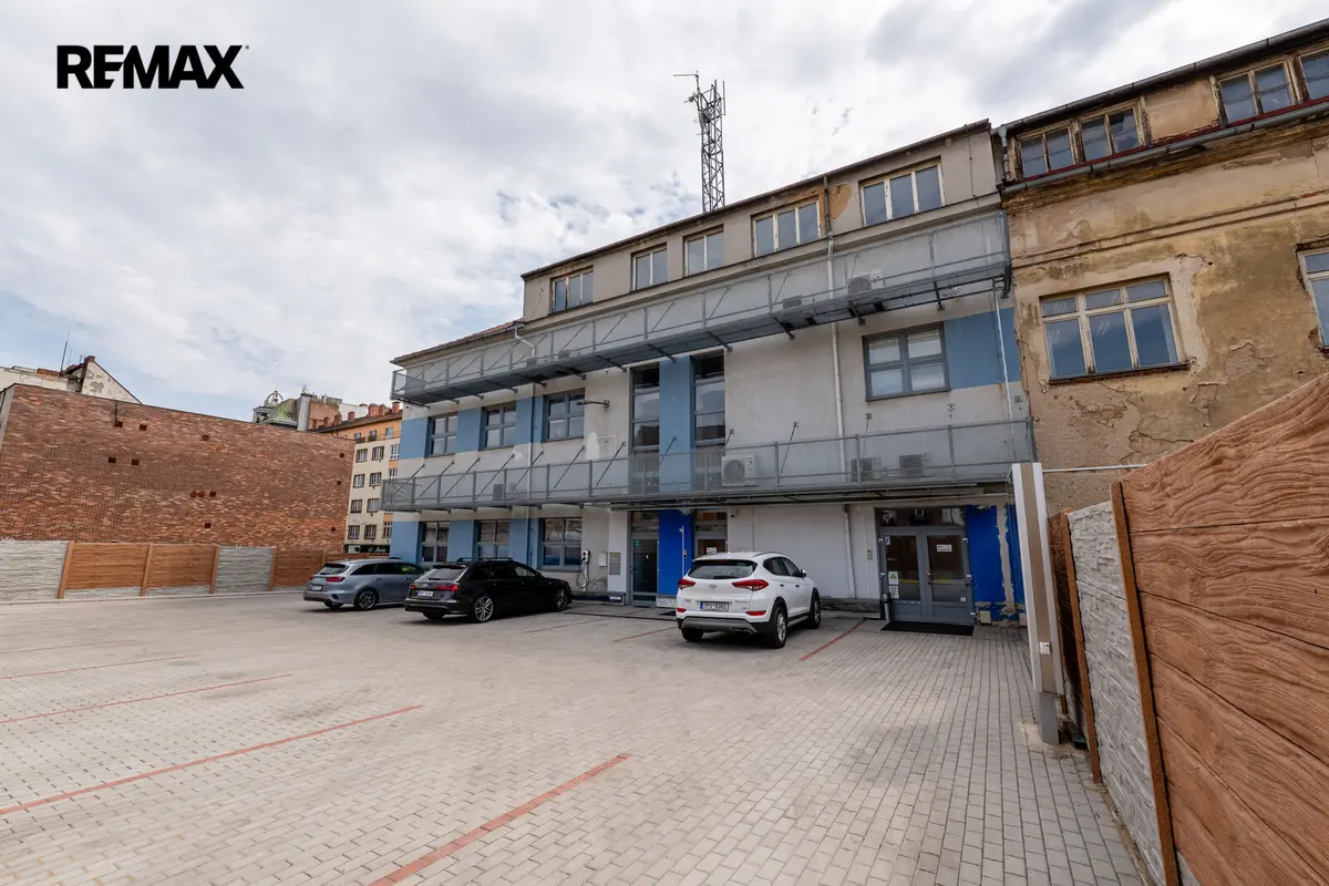 Pronájem komerčního prostoru 563 m², Prokopova · Plzeň