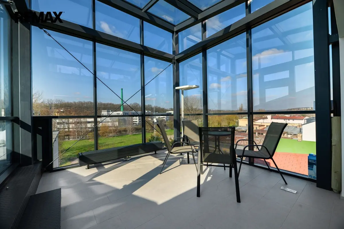 Pronájem komerčního prostoru 121 m², Ptácká · Mladá Boleslav