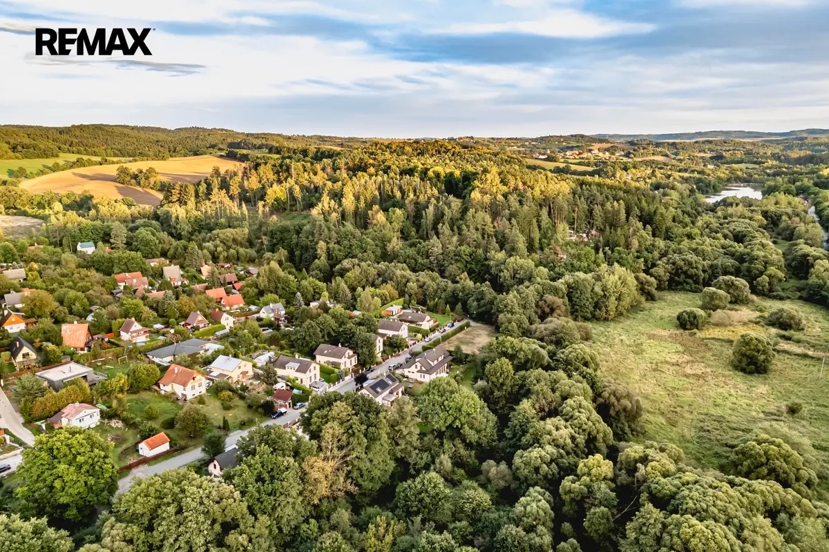 Prodej pozemku 592 m², Mnichovice – část obce Mnichovice u Říčan