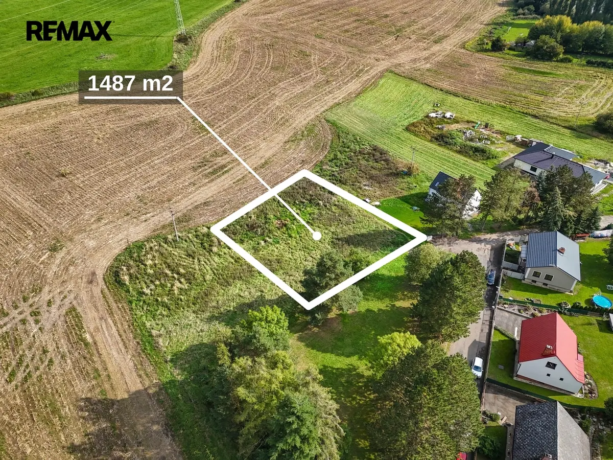 Prodej pozemku 1487 m², Třebnice · Sedlčany