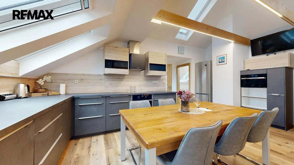 Prodej komerčního prostoru 655 m², Hlavní · Dolní Dunajovice