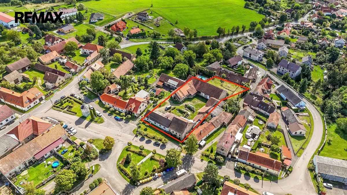 Prodej domu 295 m², Osečany · okres Příbram
