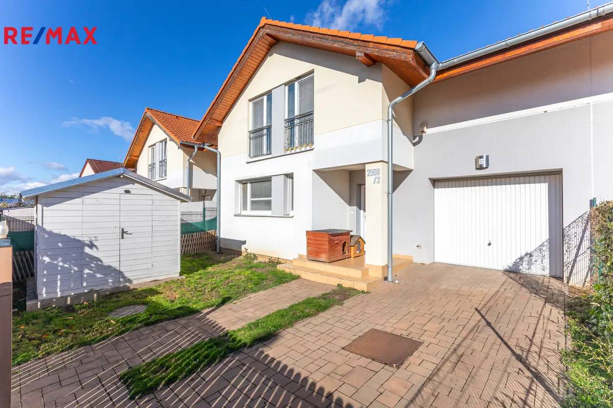 Prodej domu 142 m², Luníkovská · Újezd nad Lesy