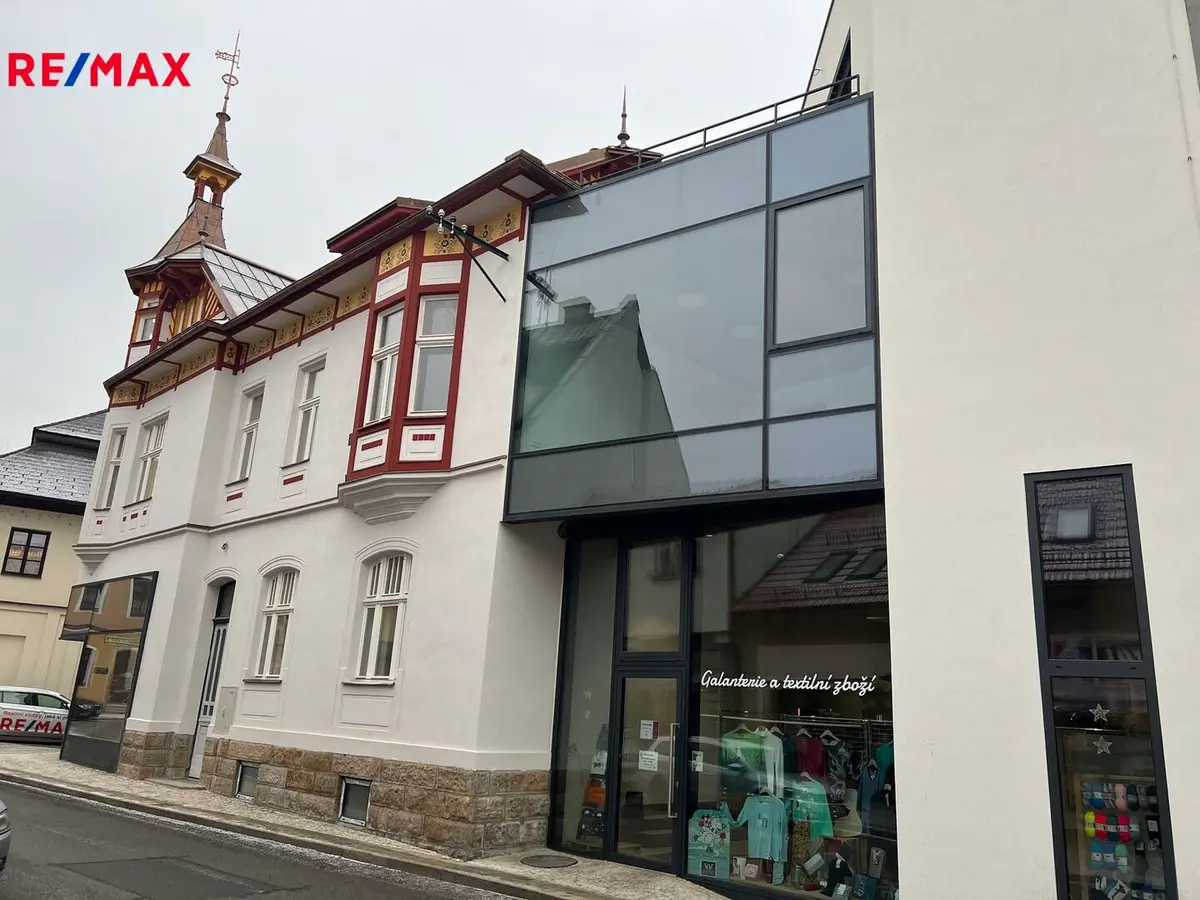 Pronájem komerčního prostoru 174 m², Nádražní · Rožnov pod Radhoštěm