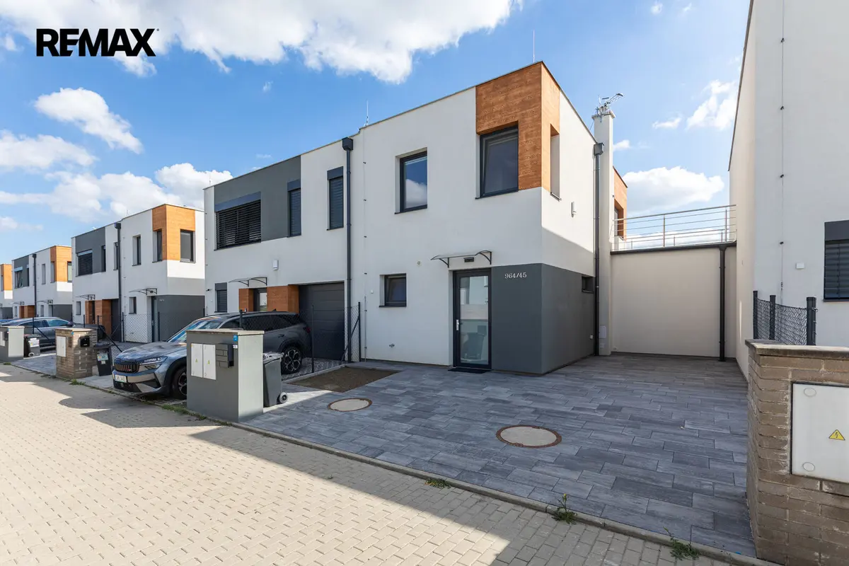 Pronájem domu 107 m², Vrbenská · Hostavice