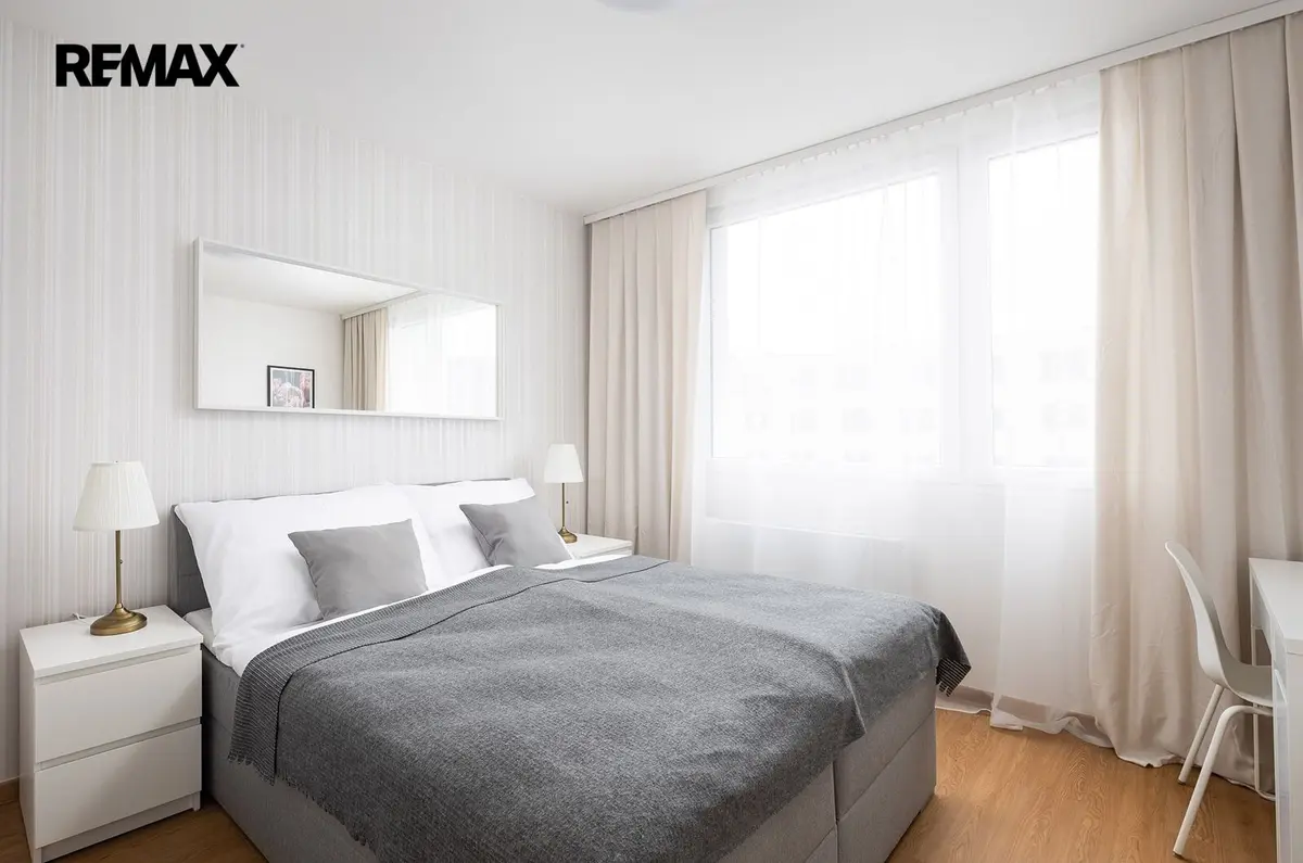Prodej bytu 2+kk 41 m², Nerudova · Trmice