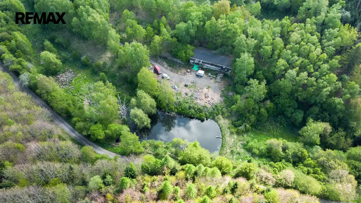 Prodej pozemku 8716 m², Střítež – část obce Střítež u Bukova