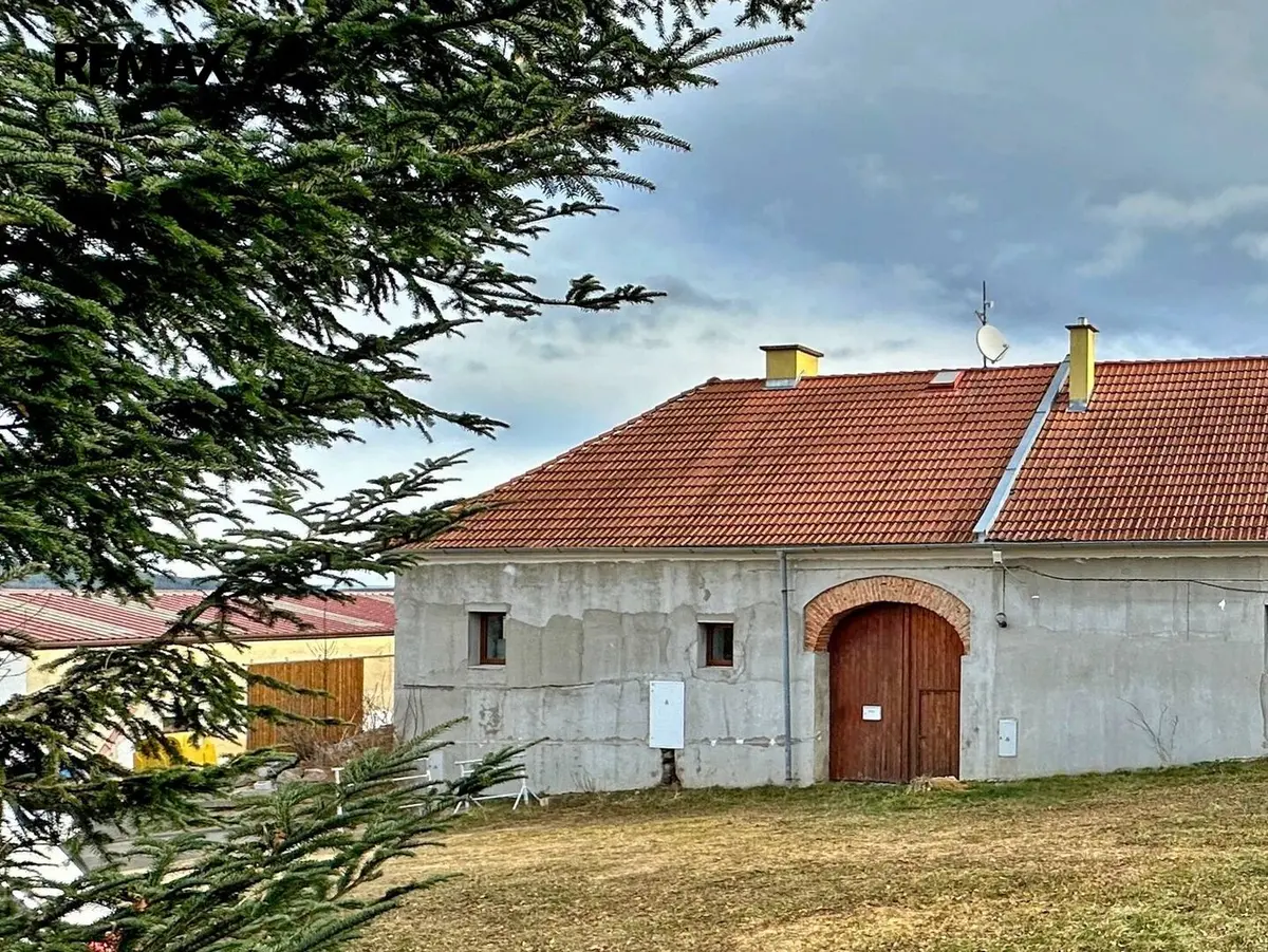 Prodej domu 266 m², Holubov