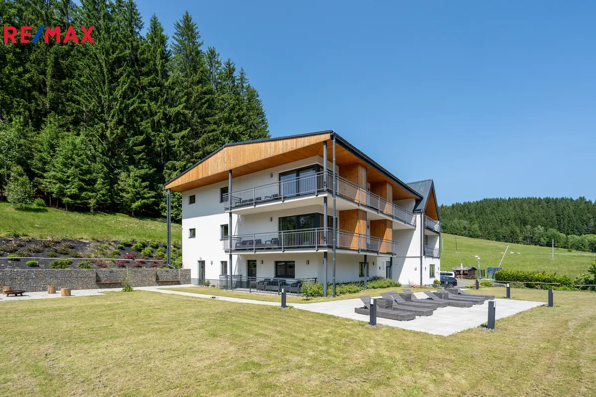 Prodej bytu 2+kk 59 m², Velké Karlovice · okres Vsetín