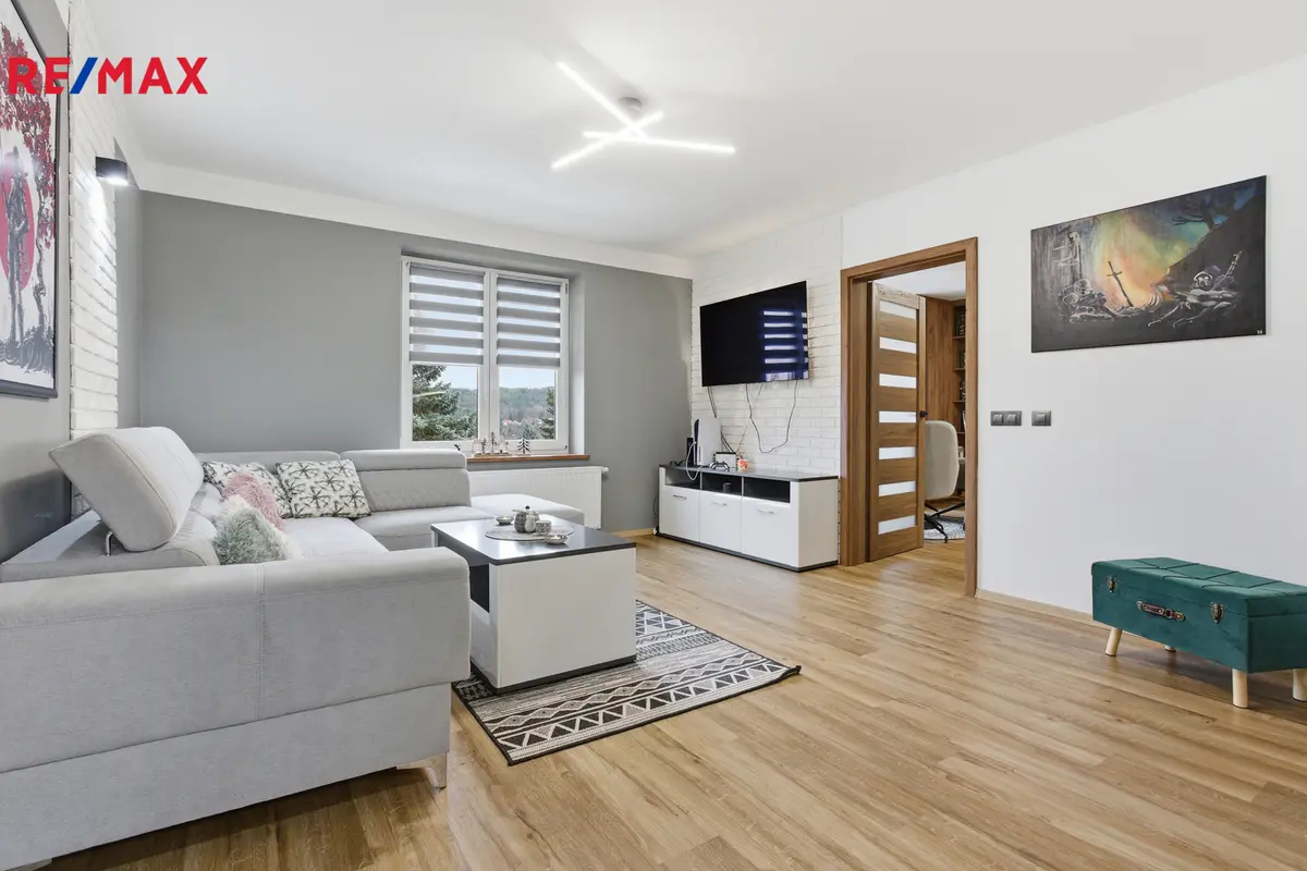 Prodej bytu 4+kk 96 m², Slovanská · Tašovice · Karlovy Vary