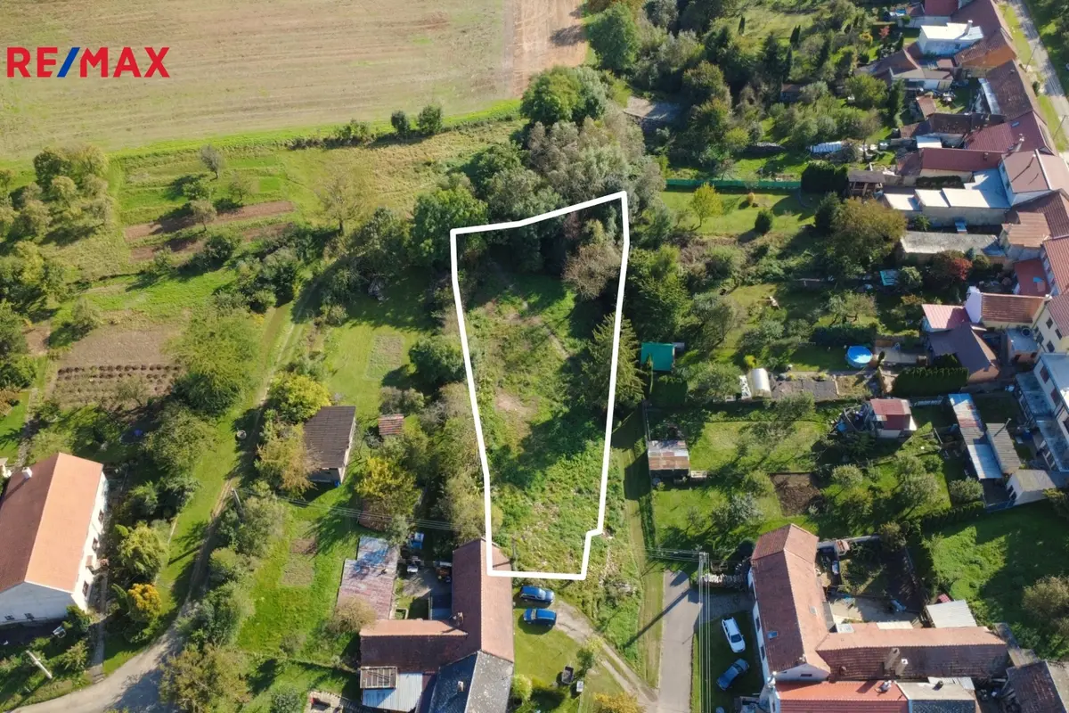Prodej pozemku 1347 m², Vážany – část obce Vážany u Vyškova