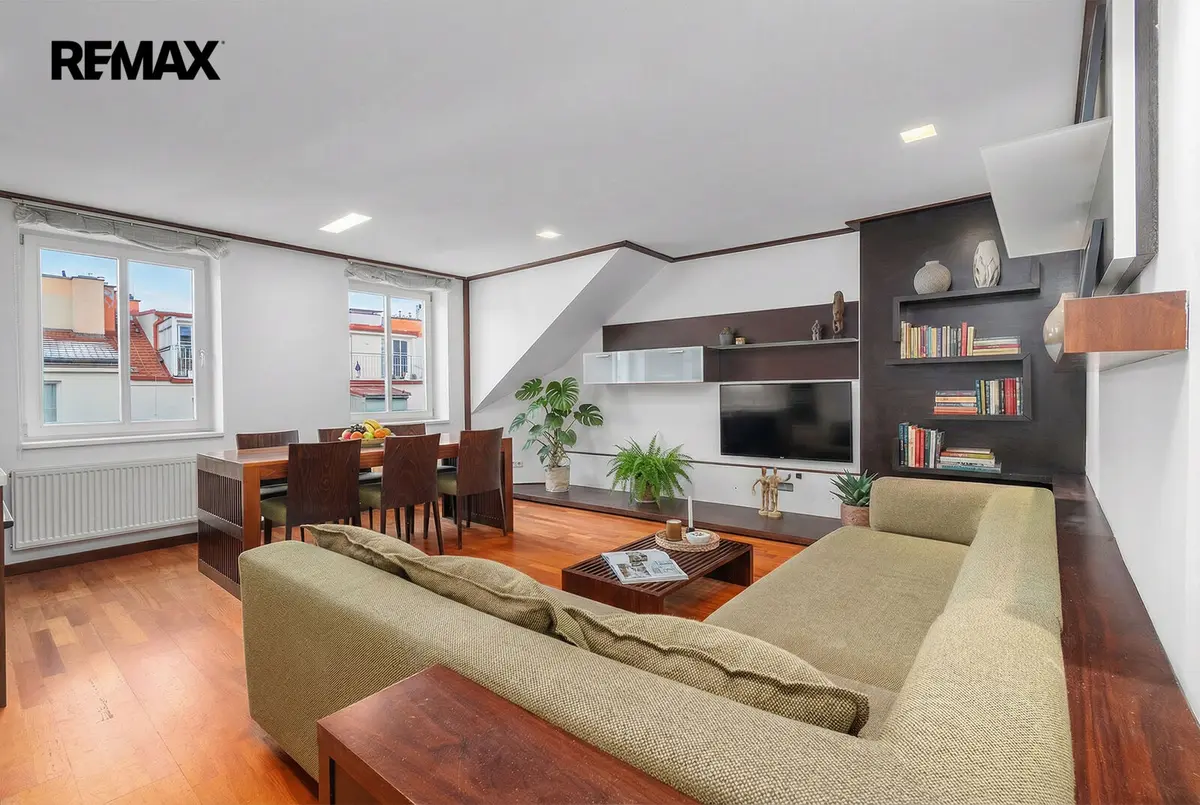 Prodej bytu 3+kk 107 m², Dobrovského · Holešovice