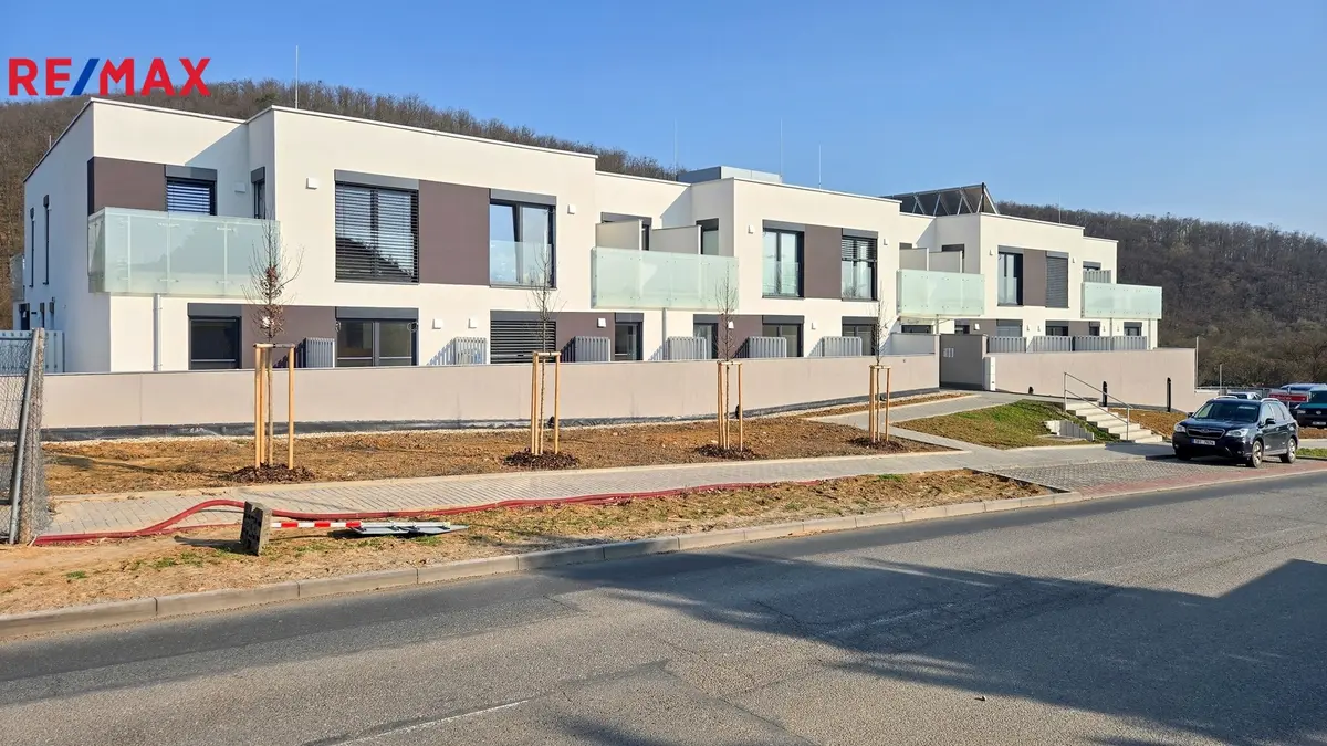 Pronájem bytu 4+kk 79 m², Ondrova · Kníničky · Brno