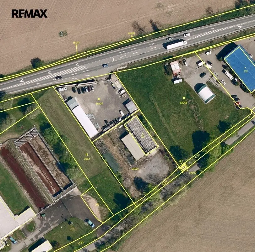 Prodej pozemku 2836 m², Hosov · Jihlava